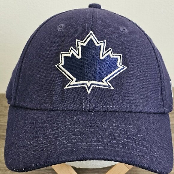 Toronto Blue Jays MLB GENUINE Merch  NEW ERA 39 Thirty Hat Cap Fitted Size M/L - Picture 1 of 13
